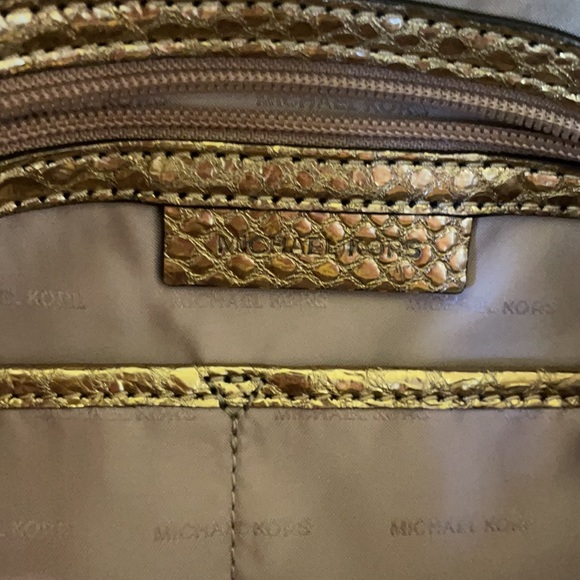 Gold Metallic Snakeskin Michael Kors purse. - Picture 4 of 11
